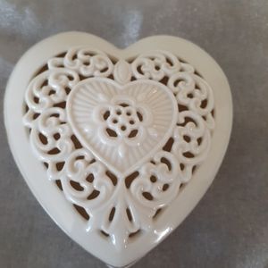 1/2 Price Marked Lenox Lotus Heart Covered Box